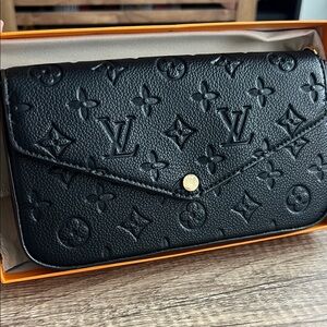pochette monogram bag/clutch with chain